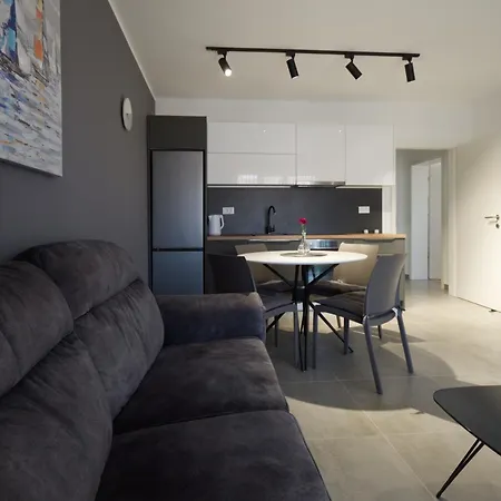Iva & Nika Apartment